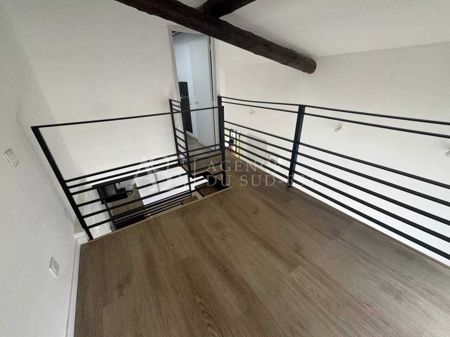 Appartement à louer, 28m², Aix-en-Provence