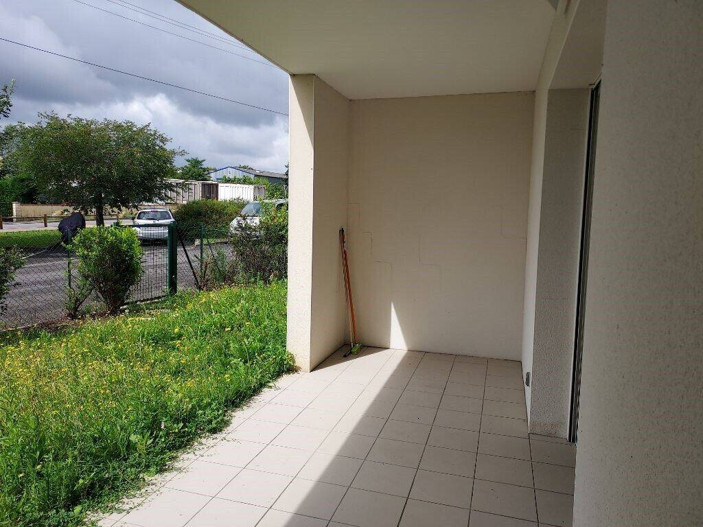 Appartement à louer, 47m², Montussan