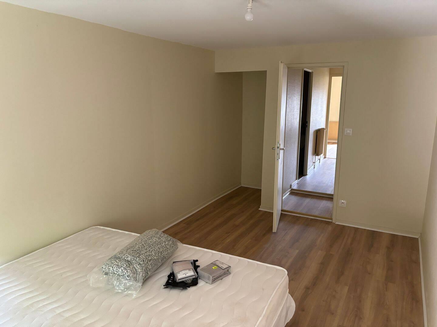 Appartement à louer, 80m², Saint-Etienne