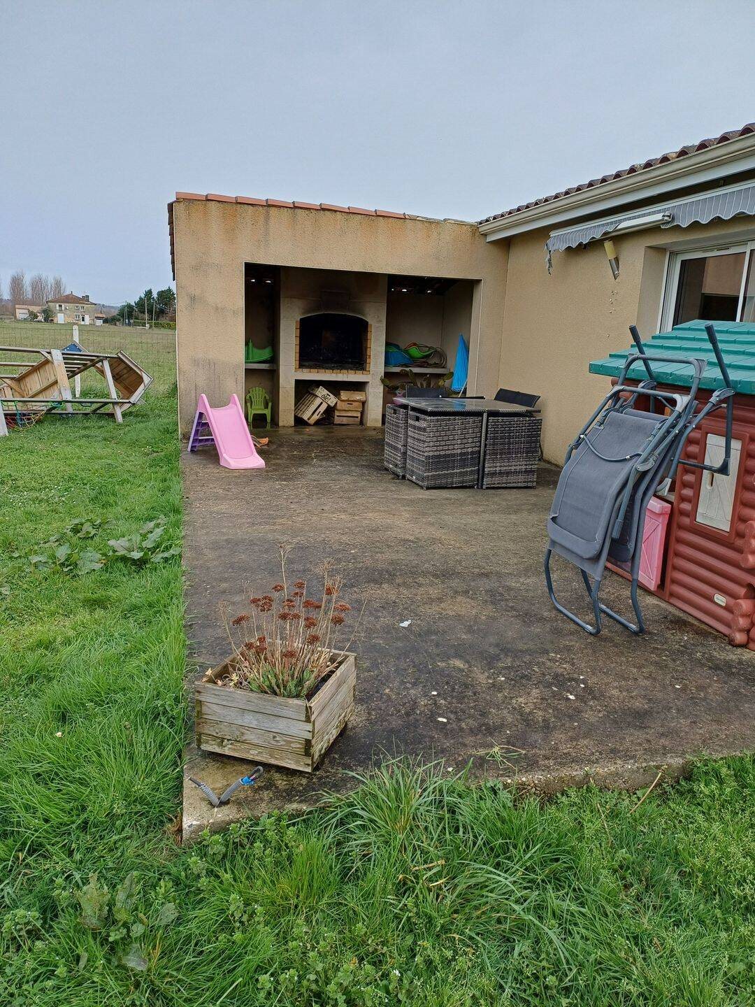 Maison à louer, 100m², Saint-Pey-de-Castets