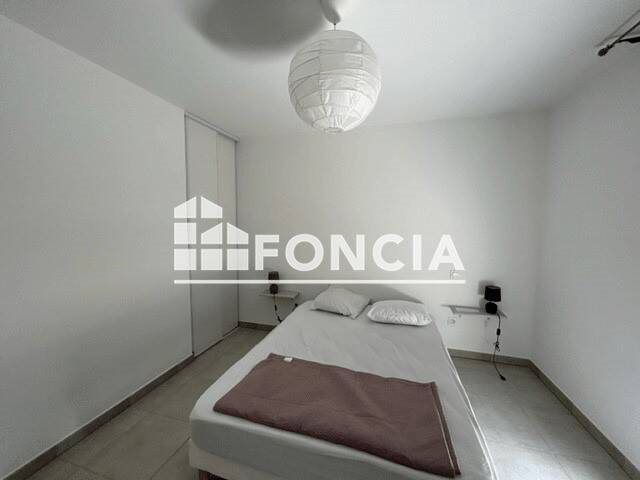 Appartement à louer, 82m², Rochefort-du-Gard