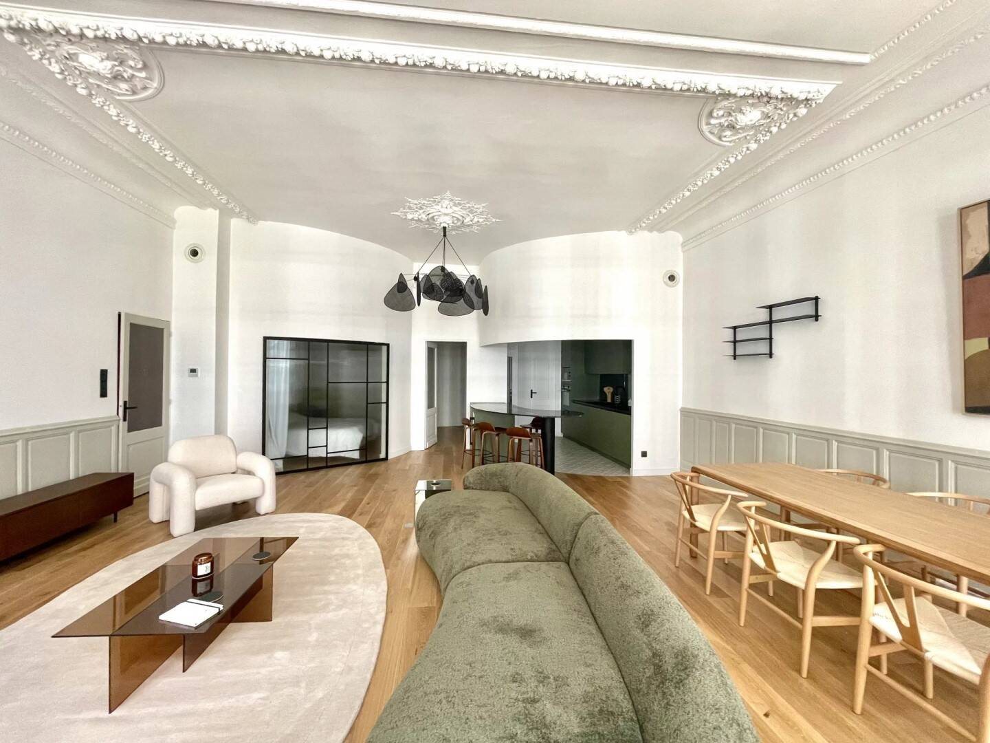 Appartement à louer, 106m², Nîmes