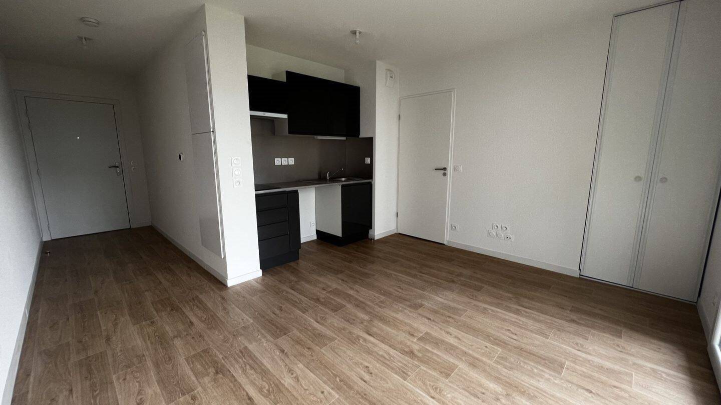 Appartement à louer, 25m², Sainte-Eulalie