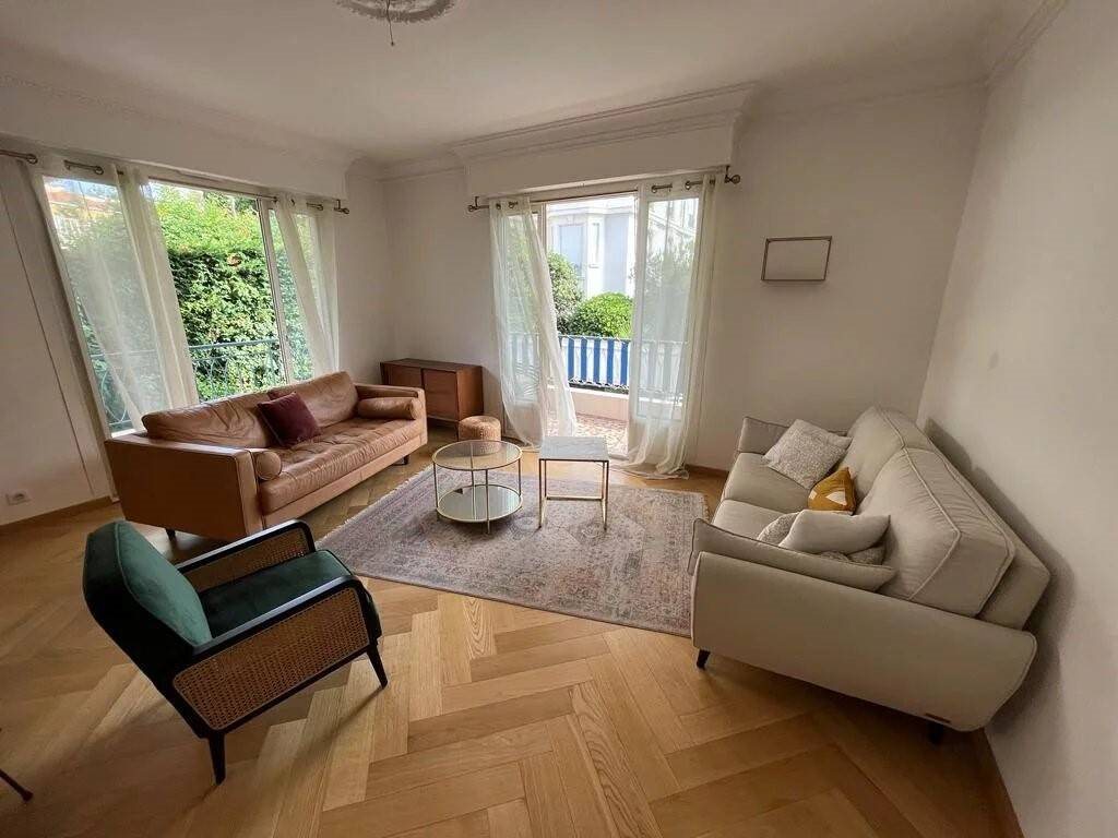 Appartement à louer, 72m², Nice