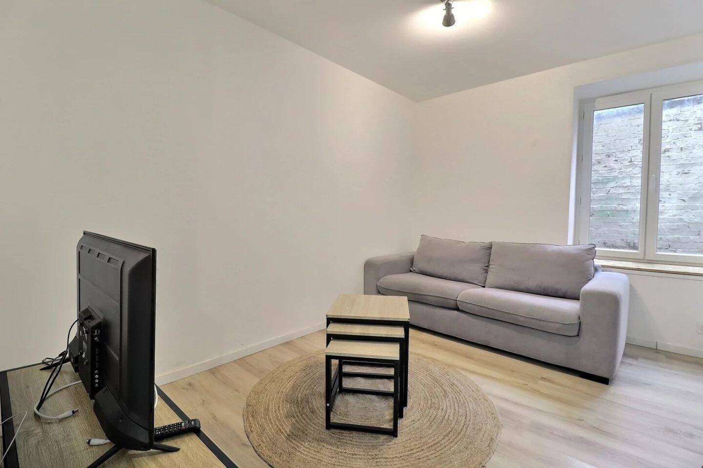 Appartement à louer, 23m², Bury