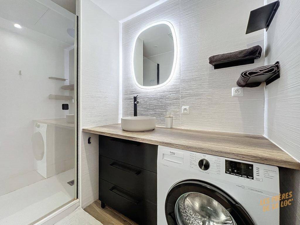 Appartement à louer, 55m², Marseille 1er