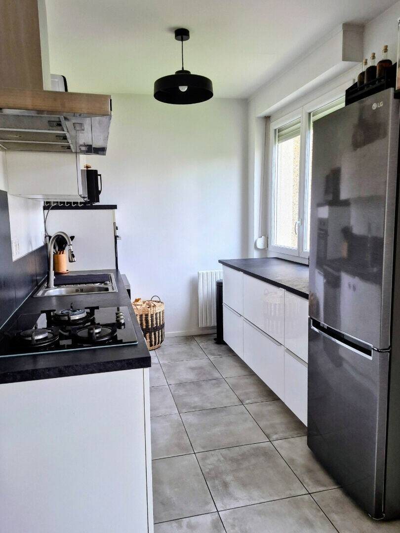 Appartement à louer, 66m², Pierre-Bénite