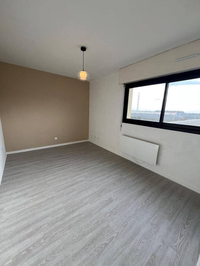 Appartement à louer, 19m², Le Mans