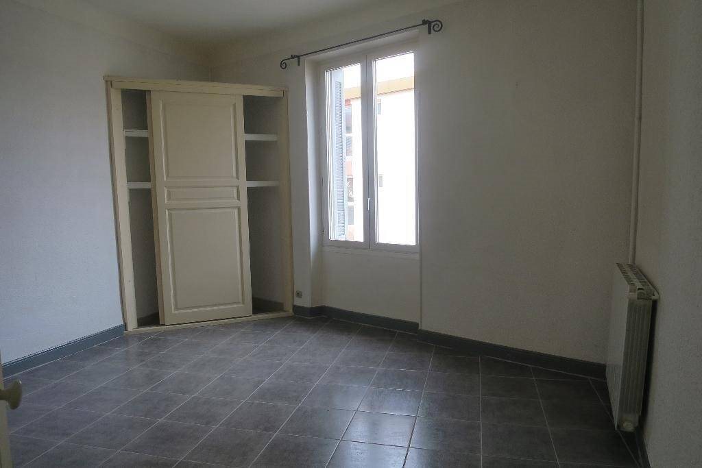 Appartement à louer, 60m², Nîmes