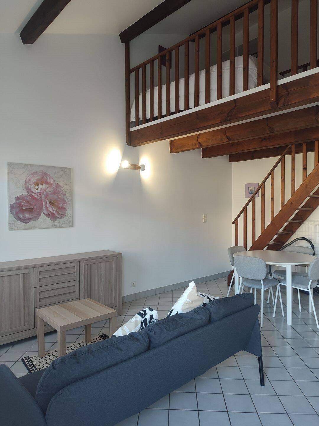 Appartement à louer, 28m², Aubenas