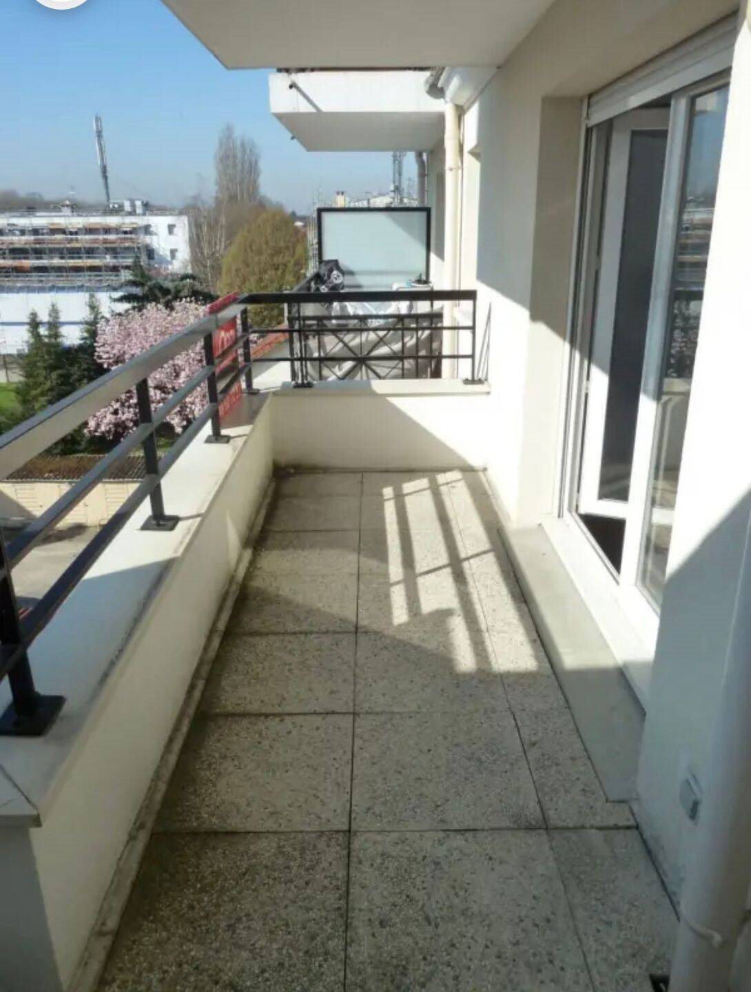 Appartement à louer, 40m², Vaujours