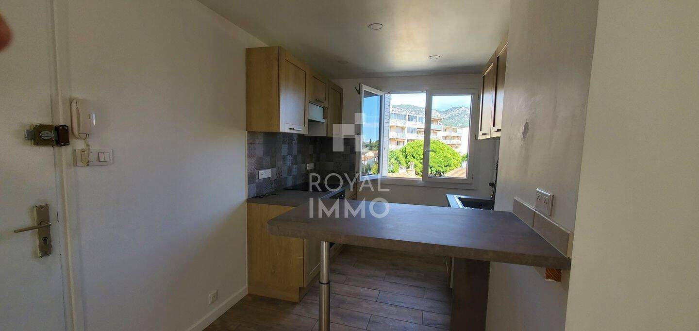 Appartement à louer, 52m², Toulon