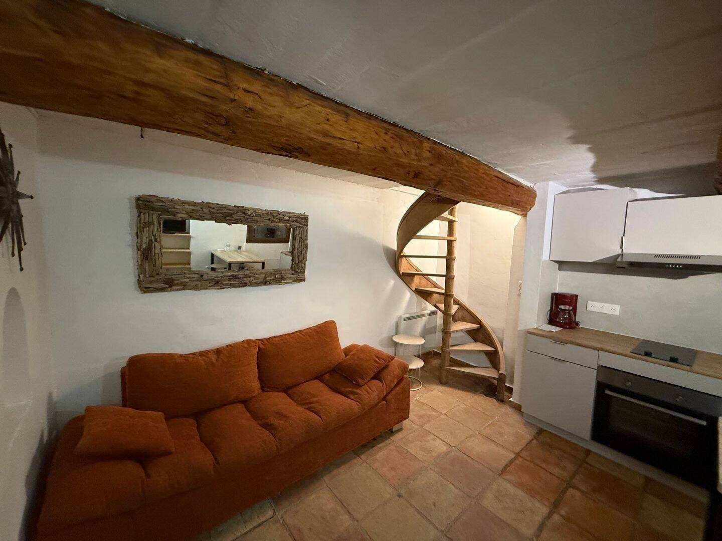 Maison à louer, 33m², Le Plan-de-la-Tour