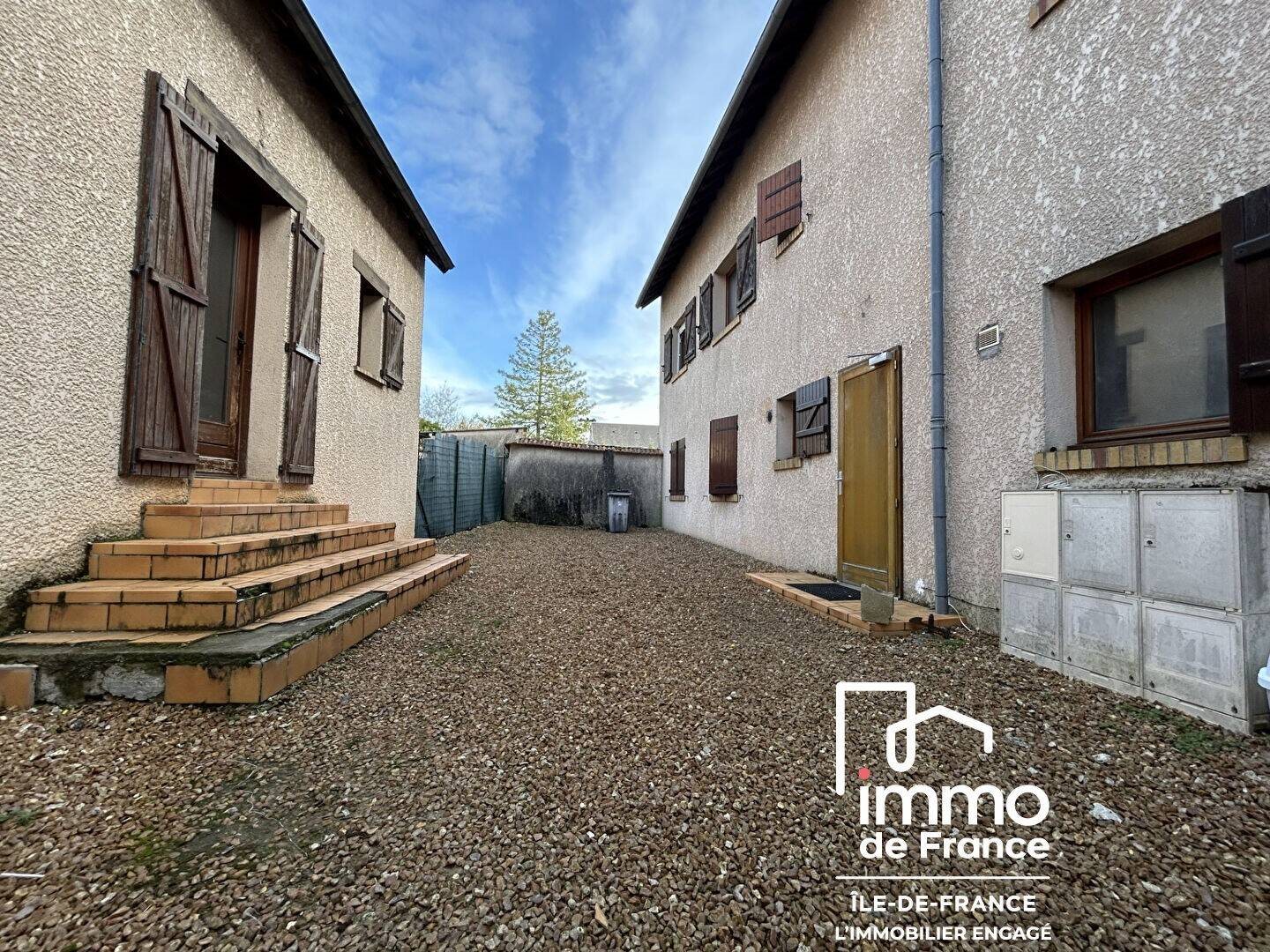 Appartement à louer, 45m², Sours