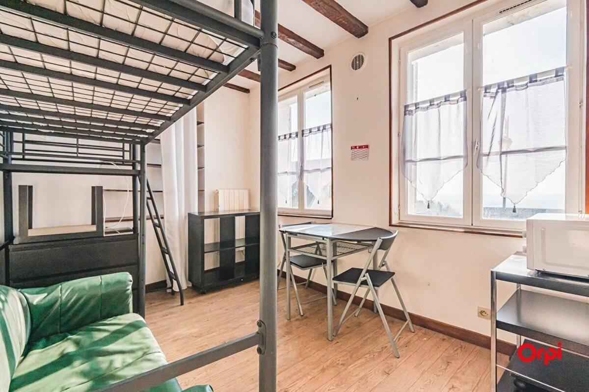 Appartement à louer, 15m², Laon