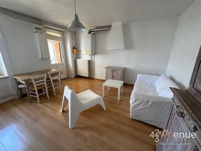 Appartement à louer, 32m², Saint-Etienne