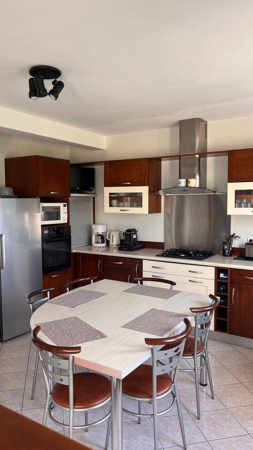 Maison à louer, 140m², Langrolay-sur-Rance