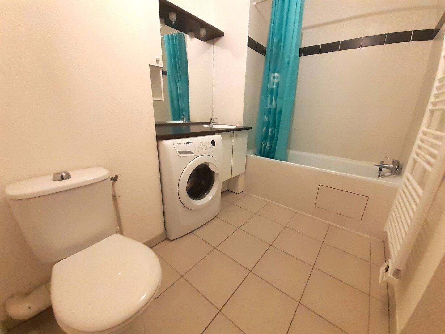 Appartement à louer, 46m², Cesson