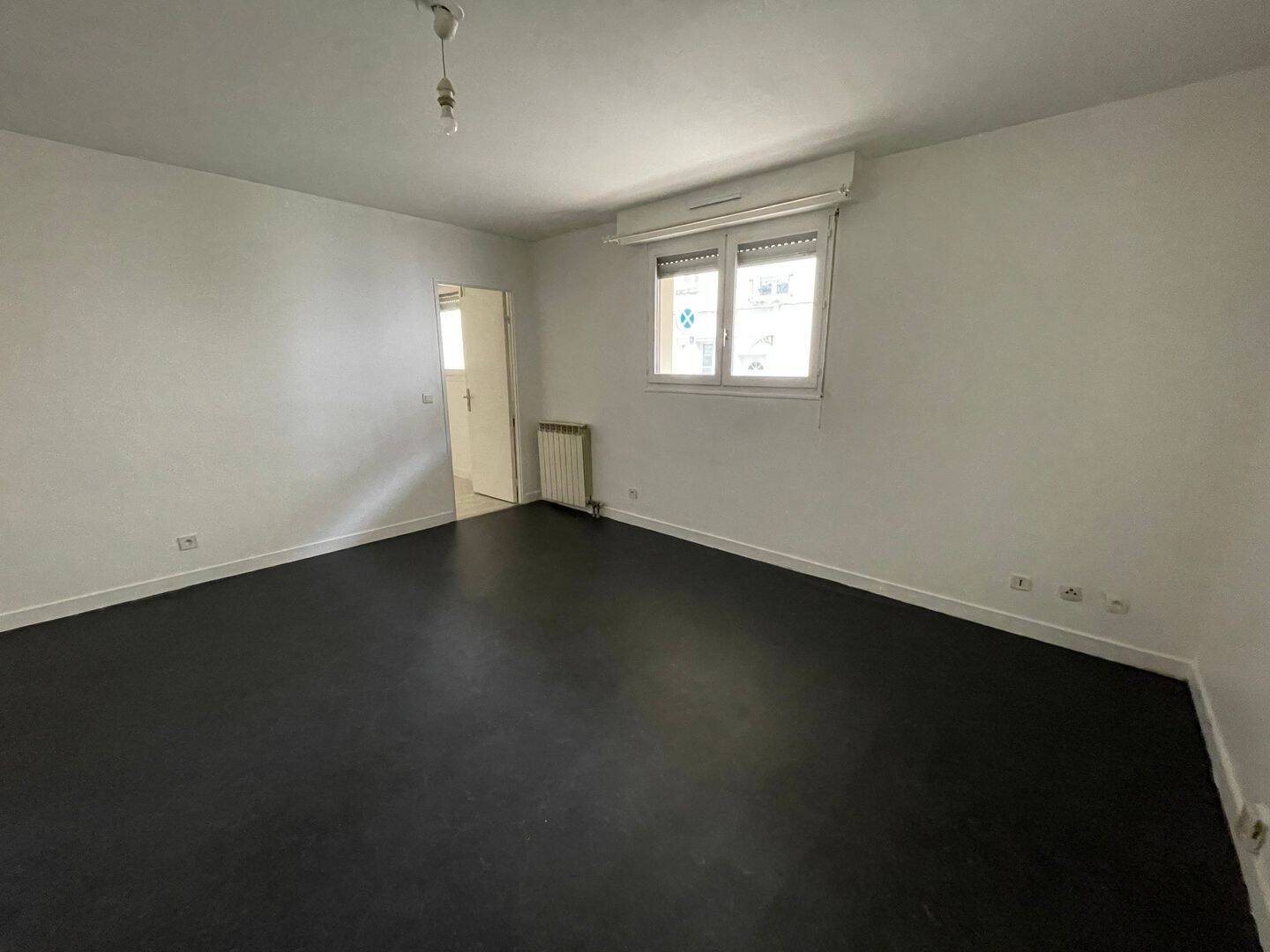 Appartement à louer, 49m², Romainville