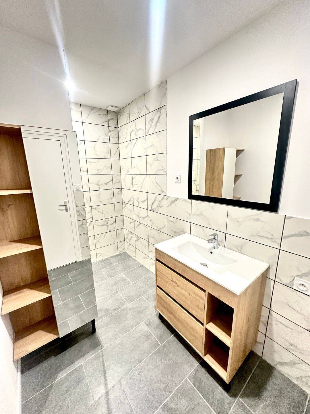 Appartement à vendre, 70m², Le Chambon-Feugerolles