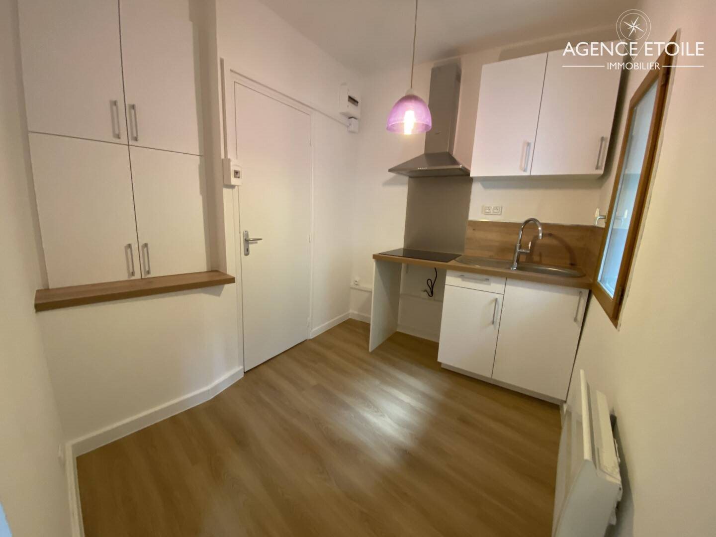 Appartement à louer, 21m², La Penne-sur-Huveaune