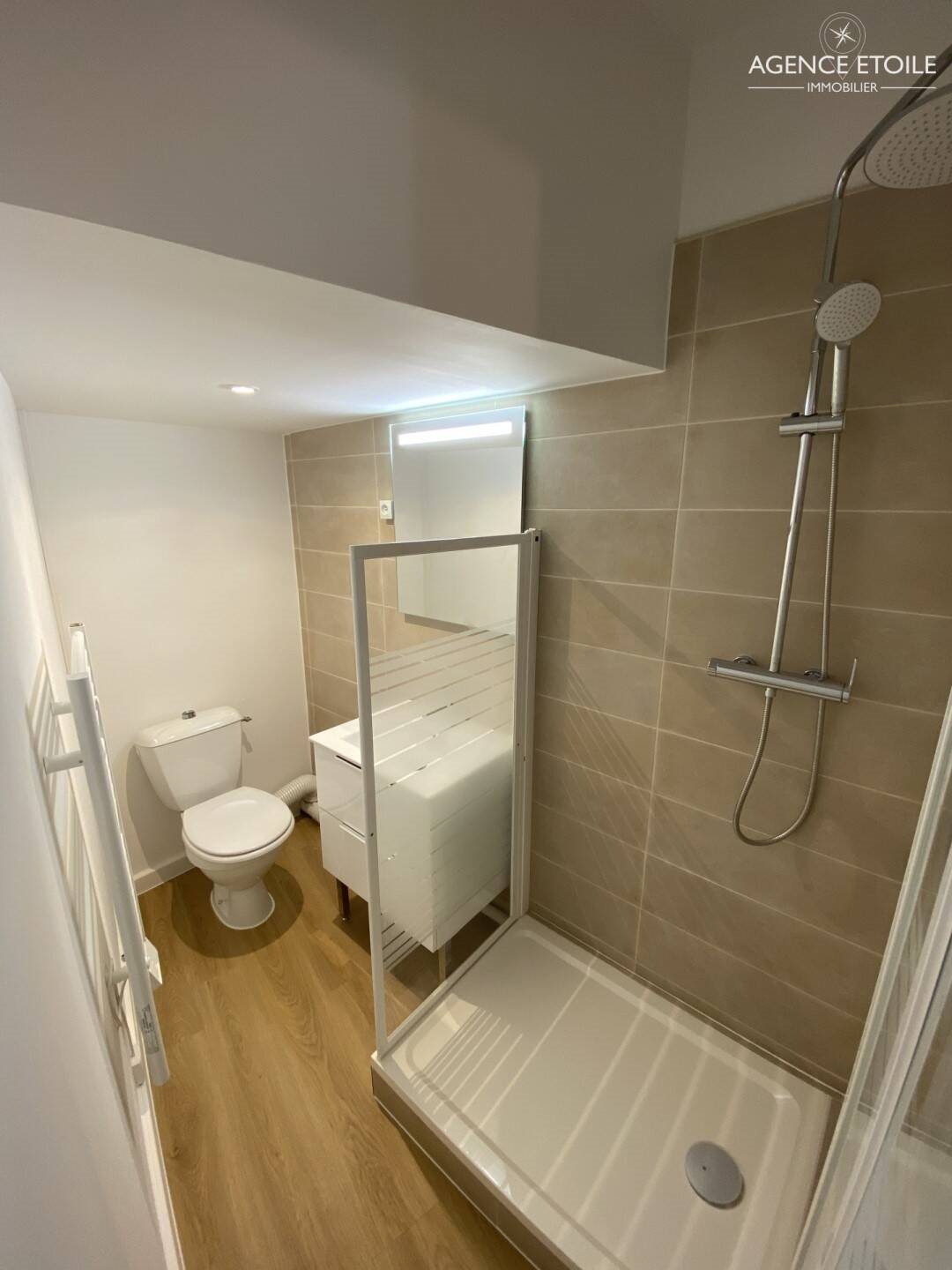 Appartement à louer, 21m², La Penne-sur-Huveaune