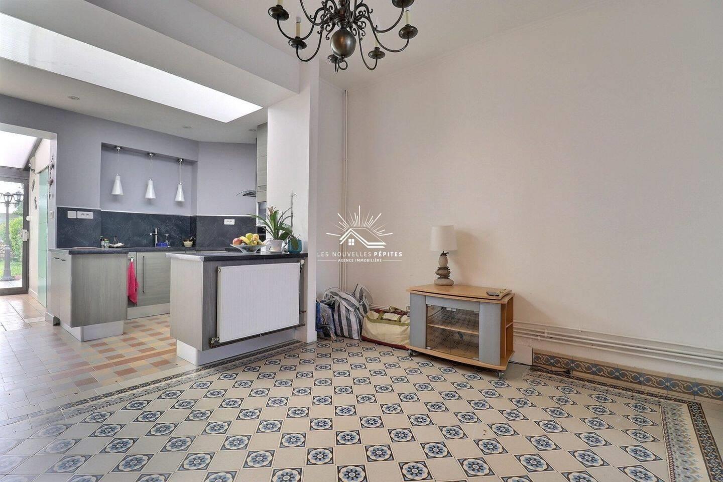 Maison à vendre, 95m², Lille