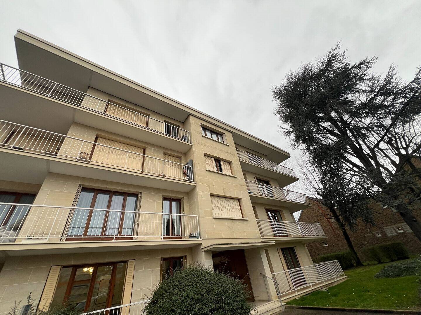 Appartement à louer, 63m², Groslay