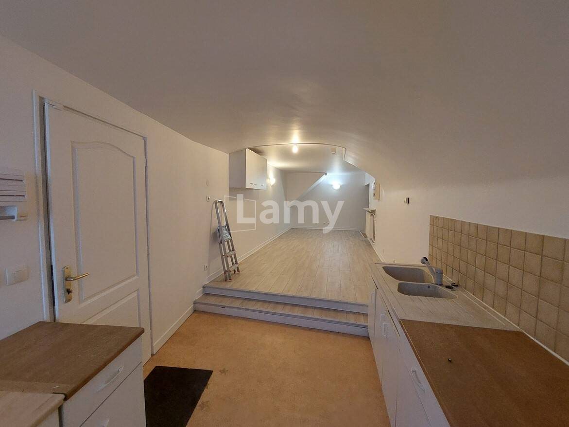 Appartement à louer, 57m², Issoire