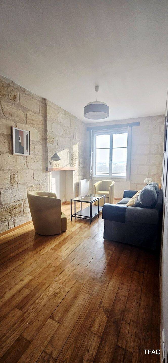 Appartement à louer, 48m², Bordeaux
