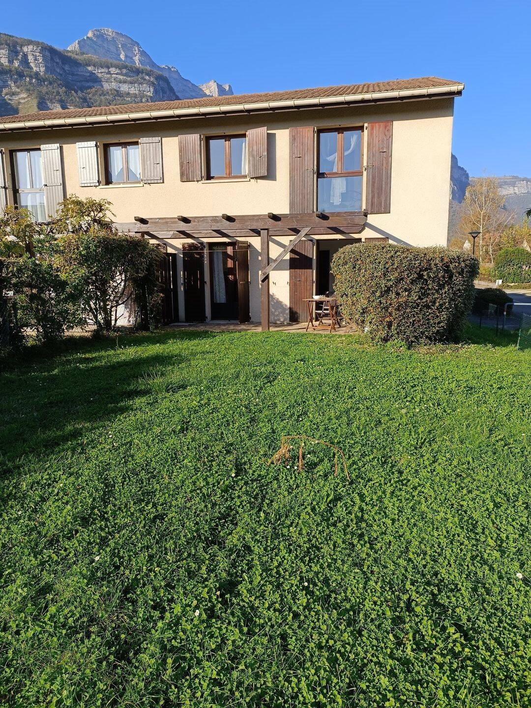 Maison à louer, 105m², Crolles