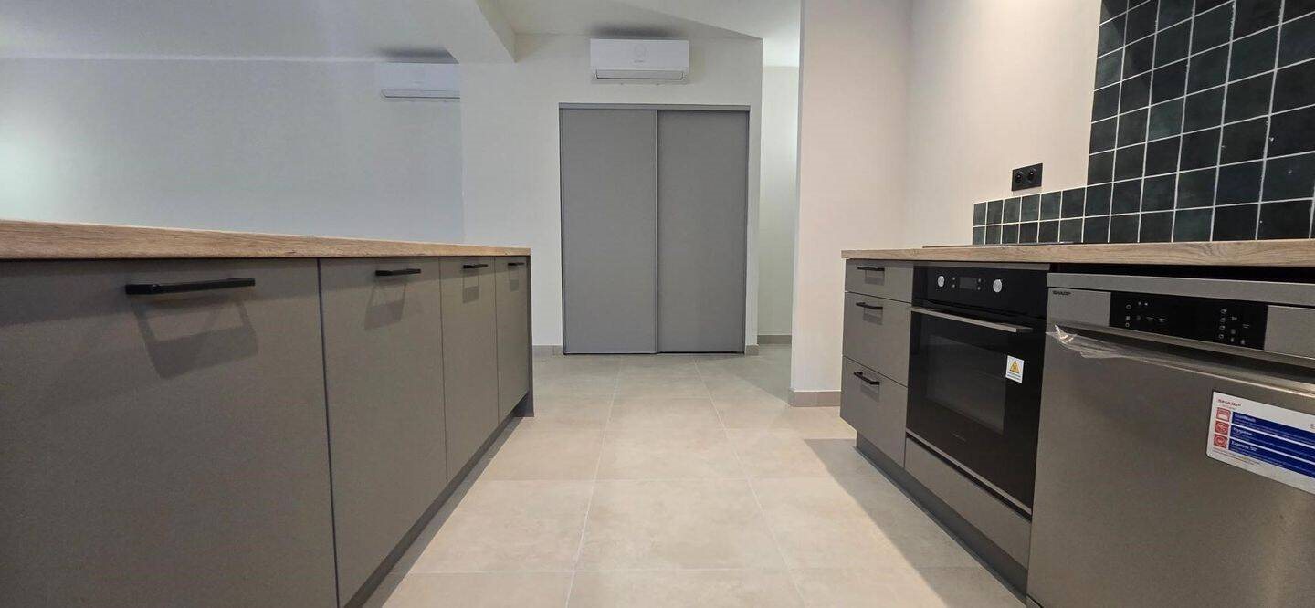 Appartement à vendre, 141m², Nîmes