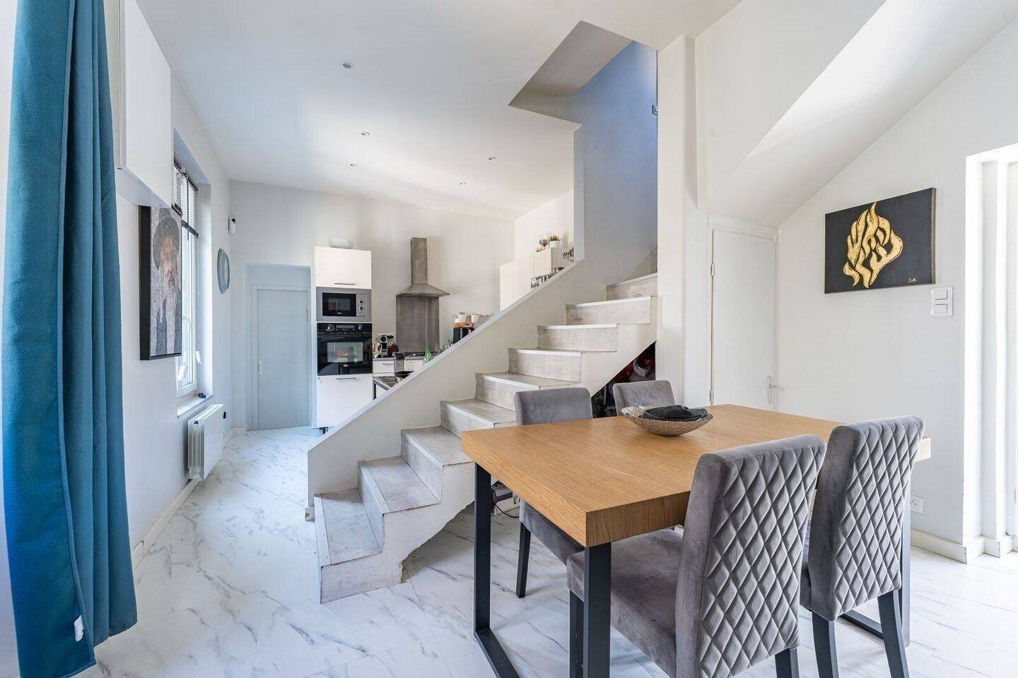 Maison à louer, 90m², Lyon 8ème
