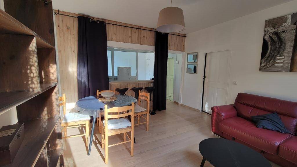 Appartement à louer, 36m², Largentière