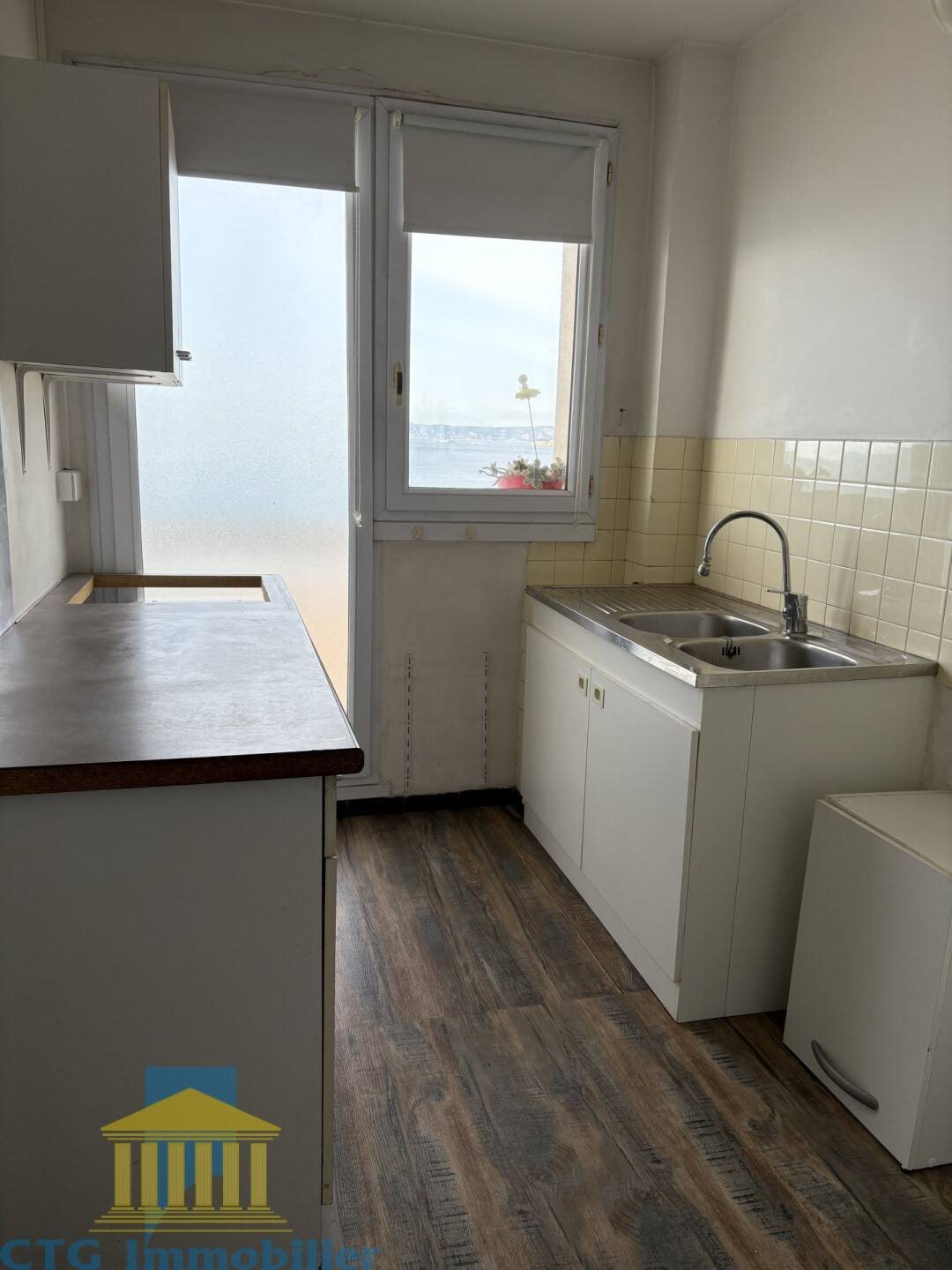 Appartement à louer, 41m², Marseille 8ème
