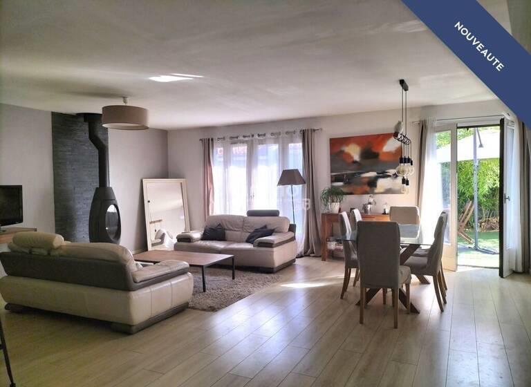Appartement à vendre, 111m², Ambès
