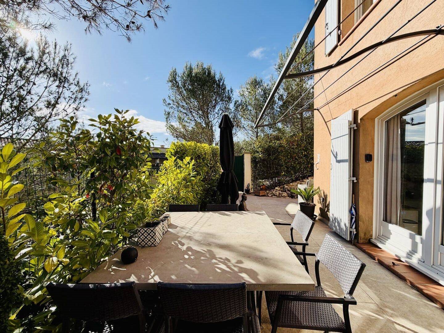 Maison à vendre, 68m², Mallemort