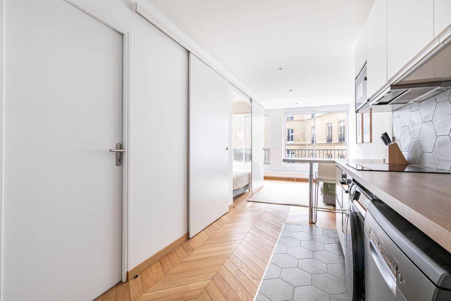 Appartement à louer, 50m², Paris 8ème