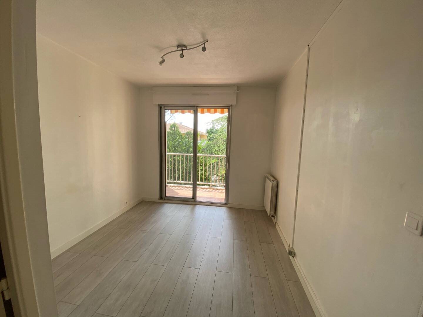 Appartement à louer, 37m², Aix-en-Provence