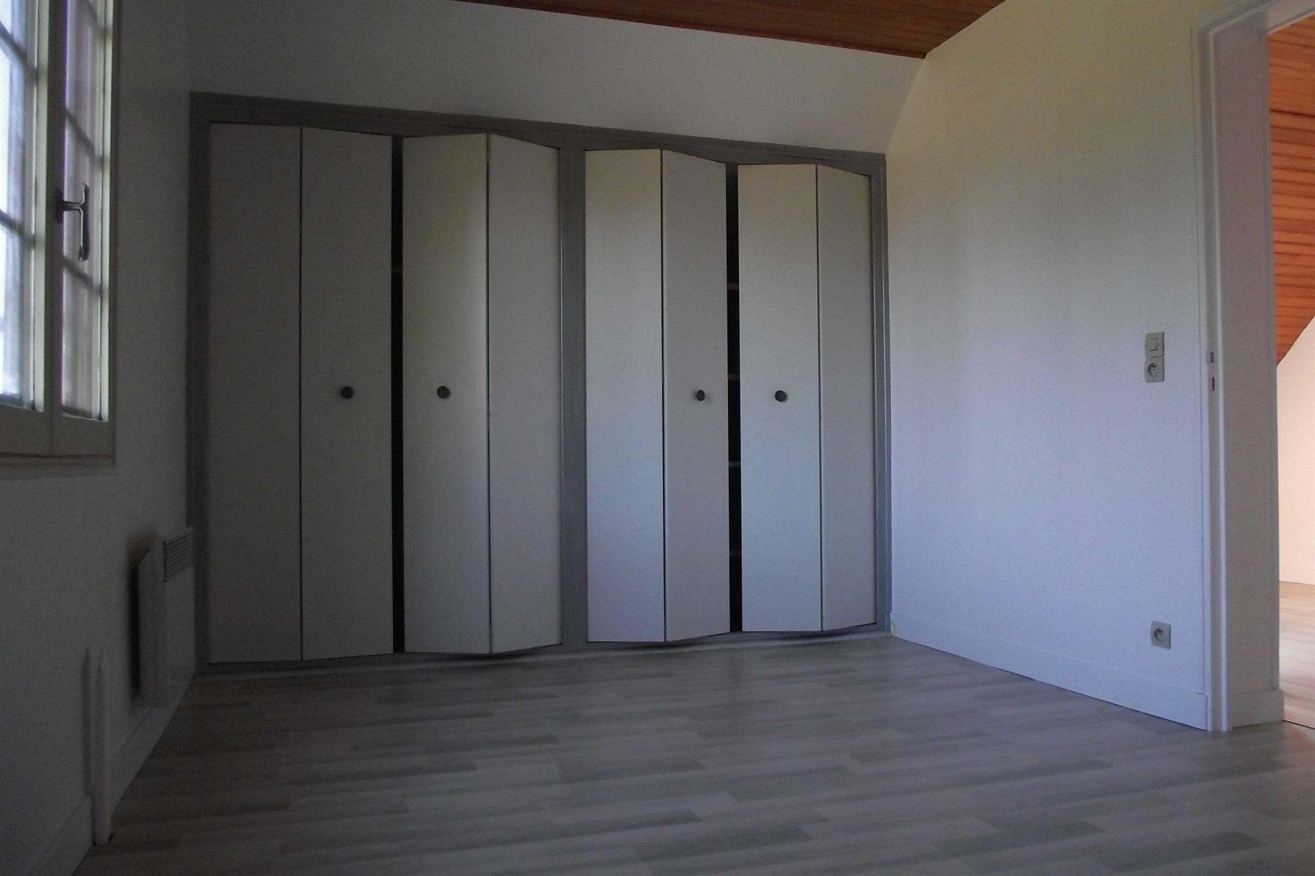 Maison à louer, 120m², Baugy