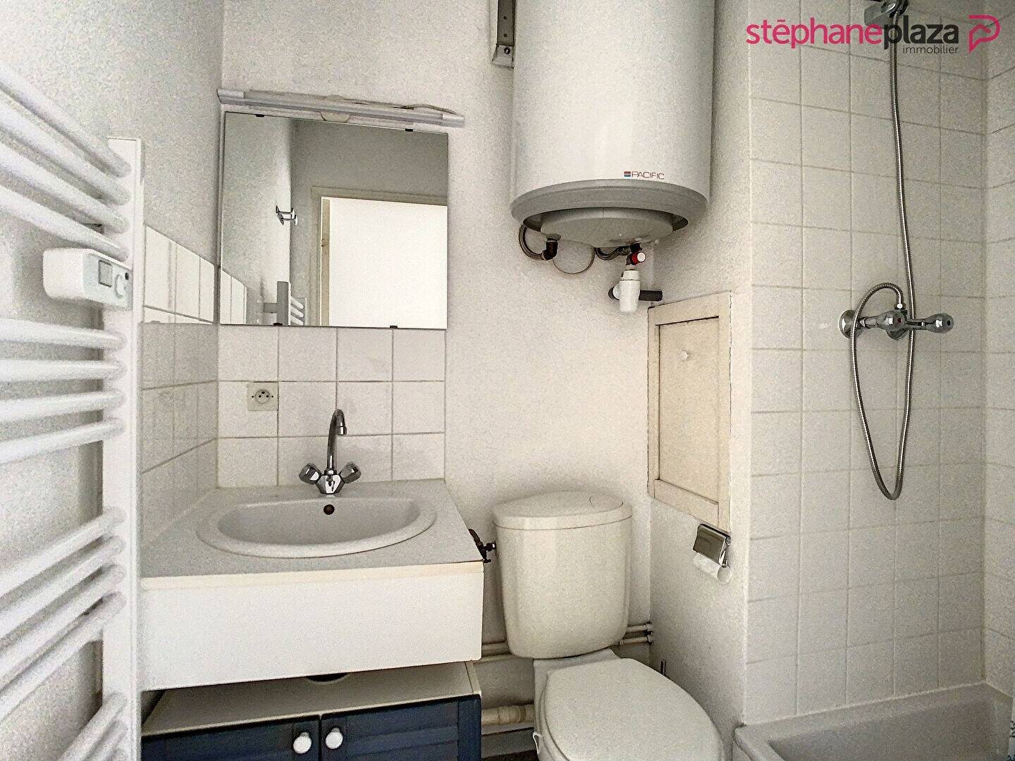 Appartement à louer, 18m², Lyon 8ème