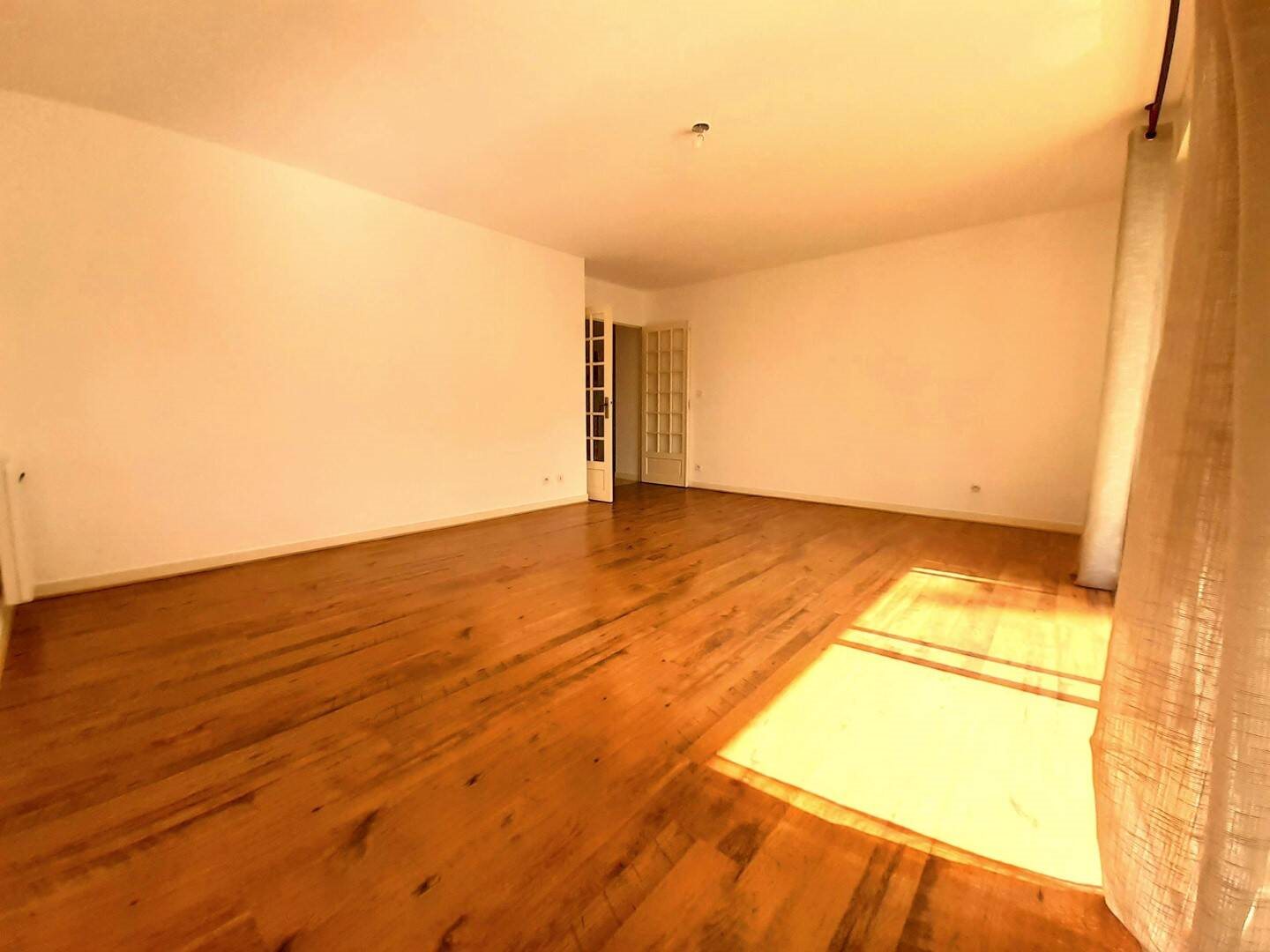 Appartement à vendre, 74m², Orléans