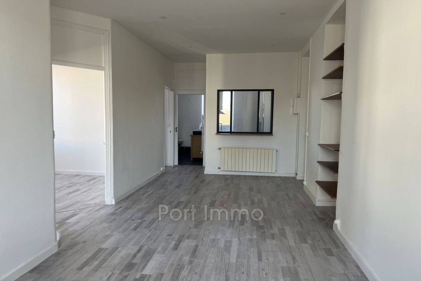 Appartement à louer, 61m², Cagnes-sur-Mer