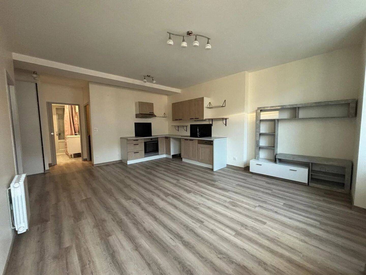 Appartement à louer, 58m², Saint-Claude
