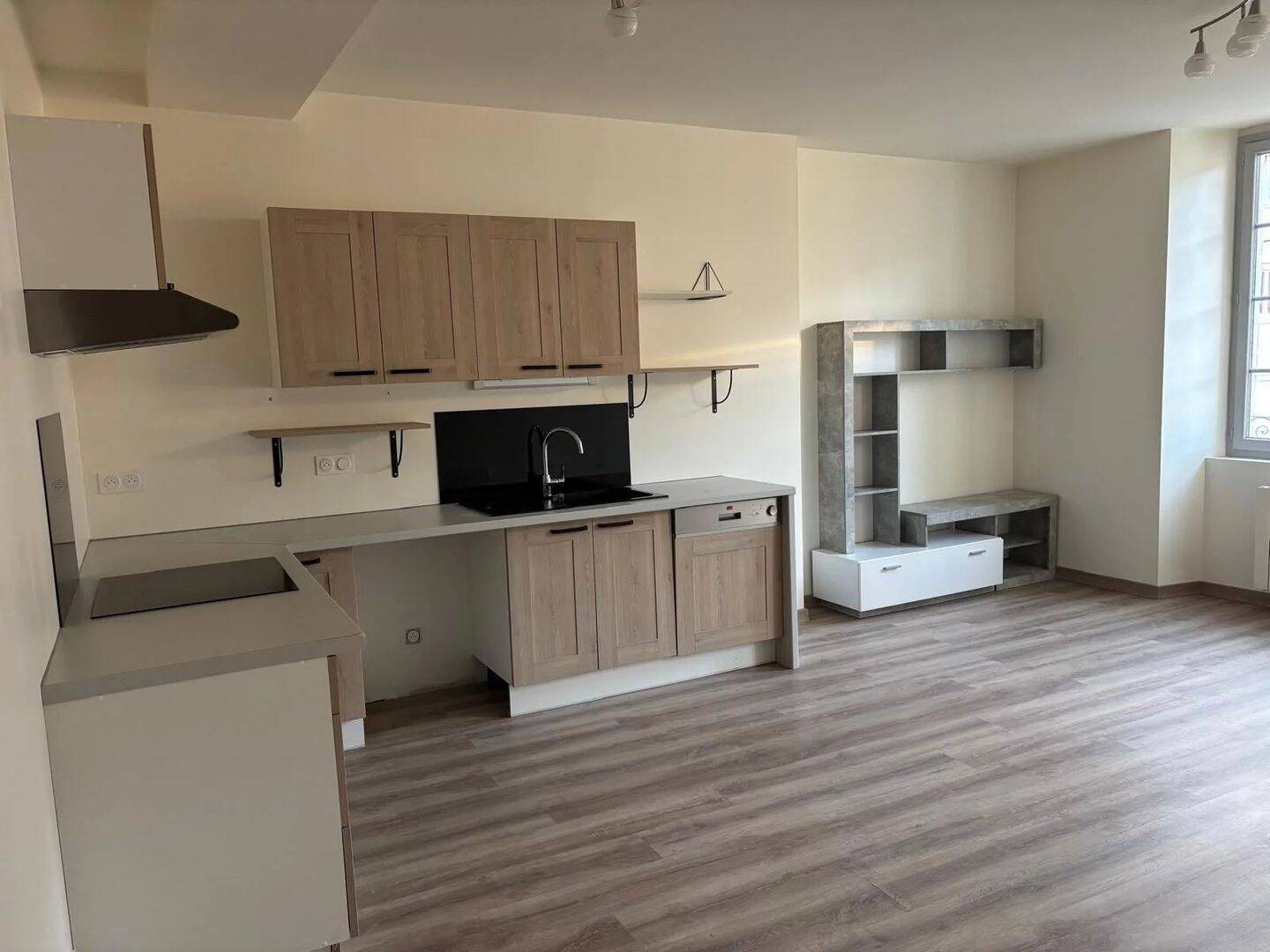 Appartement à louer, 58m², Saint-Claude