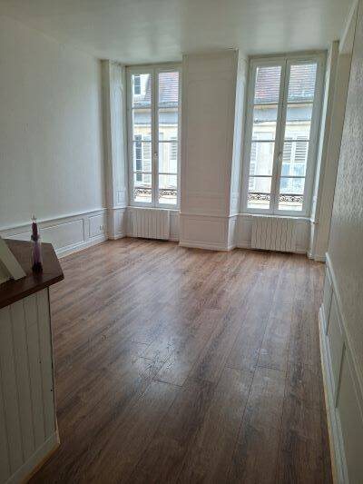 Appartement à louer, 37m², Avallon