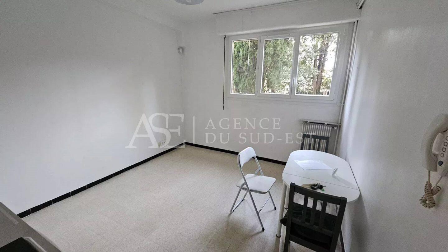 Appartement à louer, 16m², Aix-en-Provence