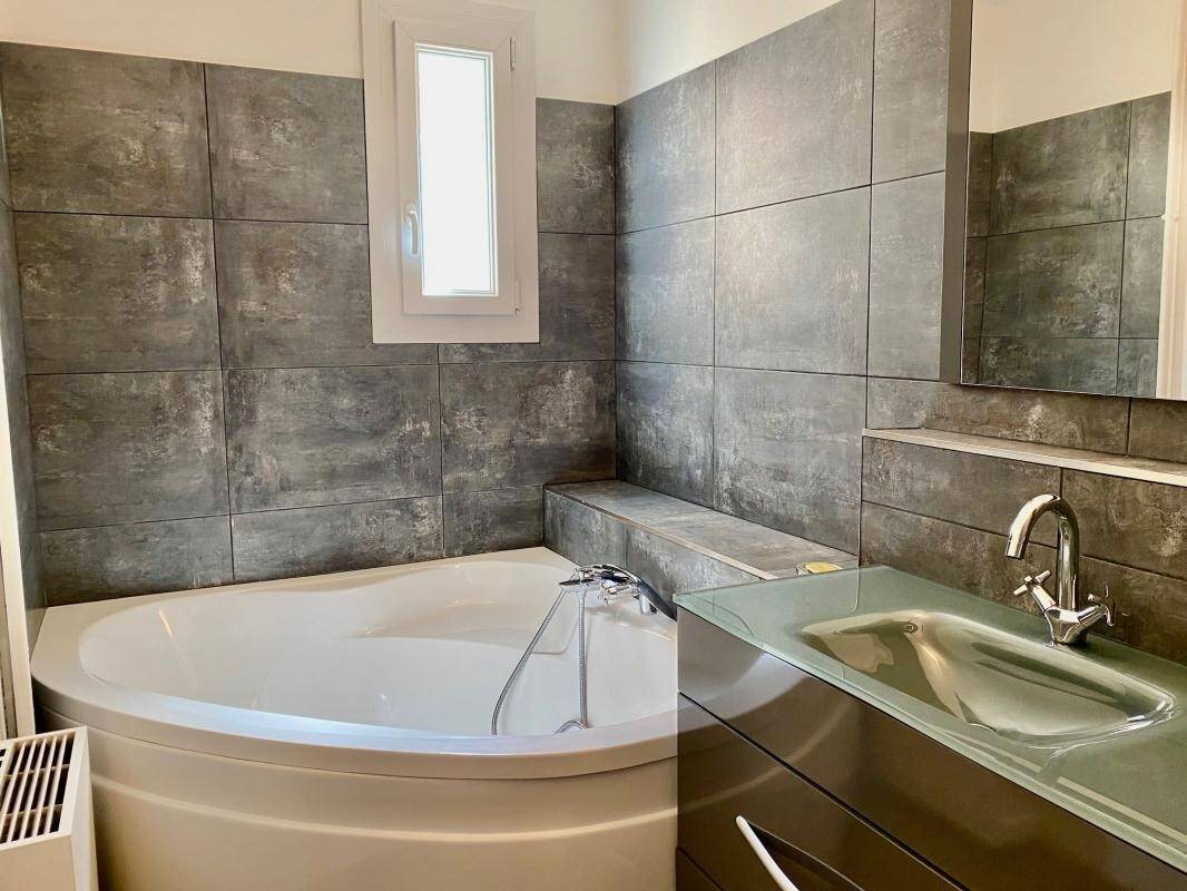 Appartement à louer, 51m², Aix-en-Provence