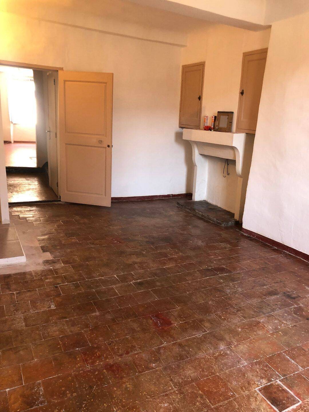 Appartement à louer, 90m², Cotignac