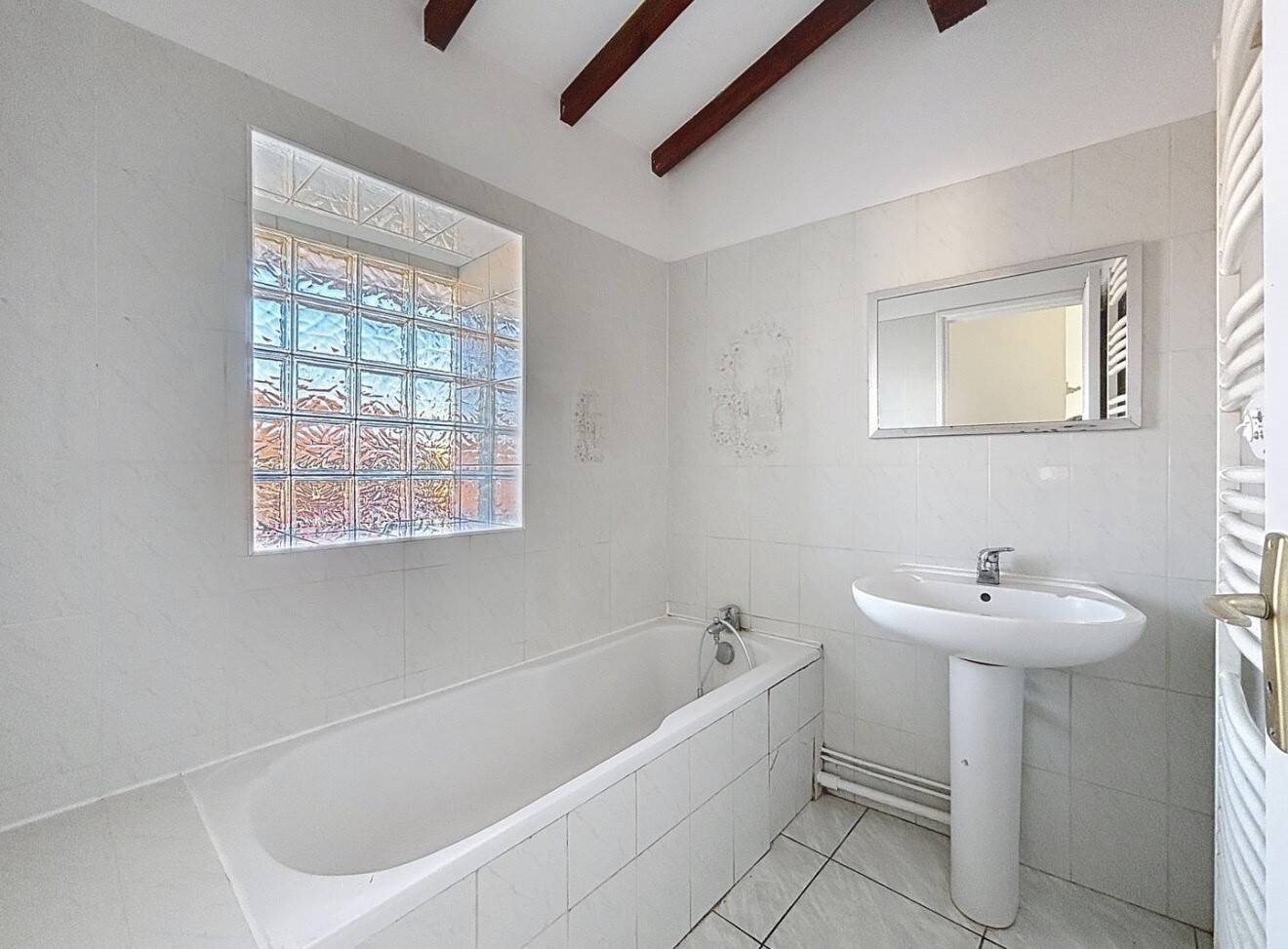Appartement à vendre, 82m², Saint-André-de-Corcy